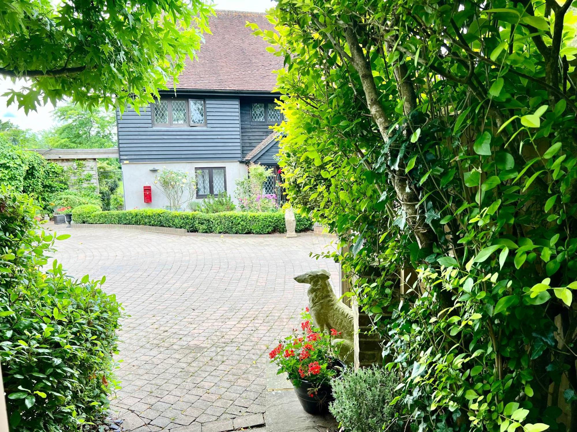 Amber Lodge Hickstead-A Burgess Hill Exterior foto